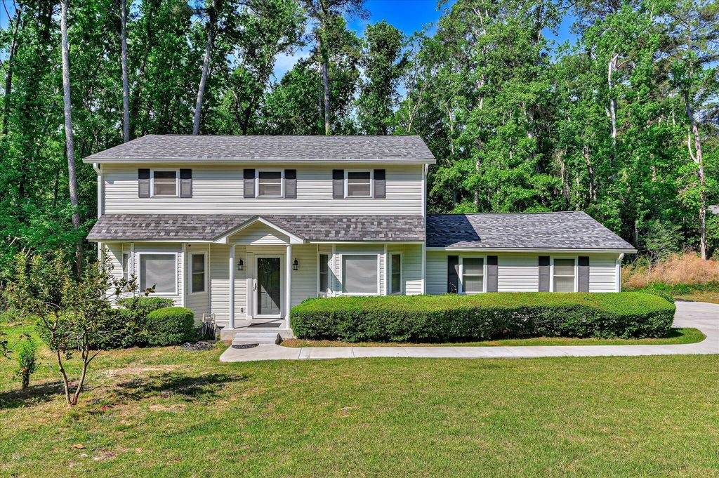 2015 Country Club Hills Drive, North Augusta, SC 29860