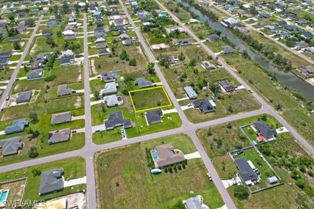 406 NW 5th ST, CAPE CORAL, FL 33993 — photo 2