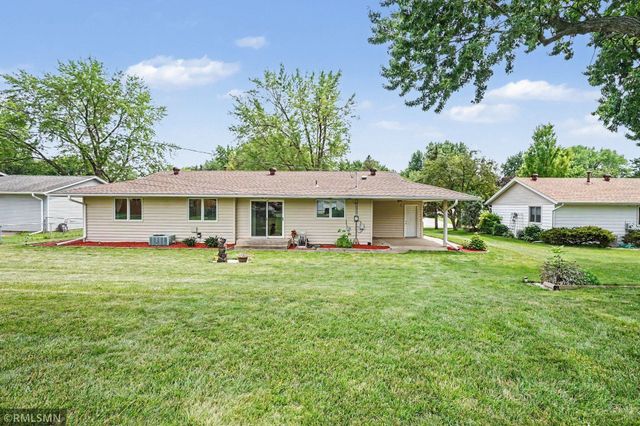 981 Oriole Drive, Apple Valley, MN 55124