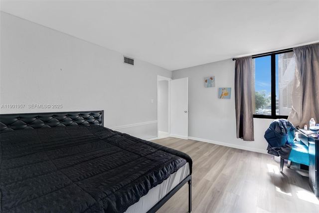 10500 SW 108th Avenue B210, Miami, FL 33176