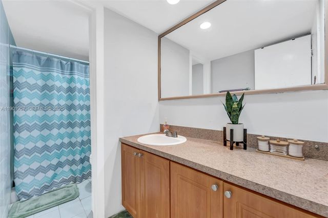 10500 SW 108th Avenue B210, Miami, FL 33176