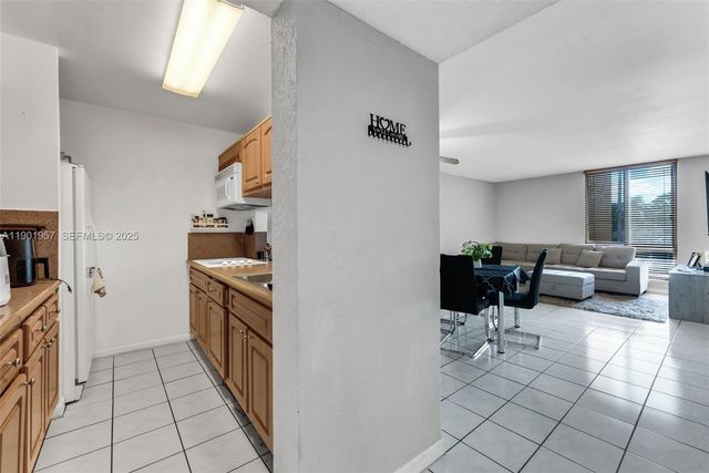 10500 SW 108th Avenue B210, Miami, FL 33176