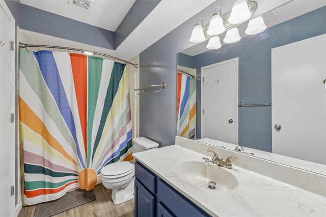 5316 Aspen Drive, West Des Moines, IA 50266