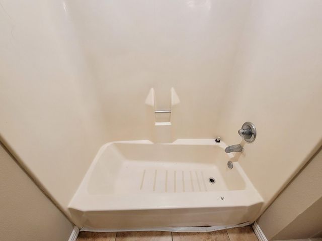 10010 Sagecanyon Drive, Houston, TX 77089