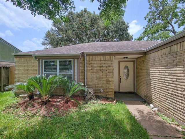 10010 Sagecanyon Drive, Houston, TX 77089