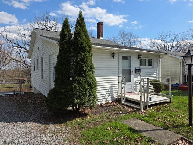 372 N Madison Avenue, Salem, OH 44460