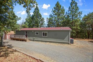 300 Arrowhead Pass, Jacksonville, OR 97530