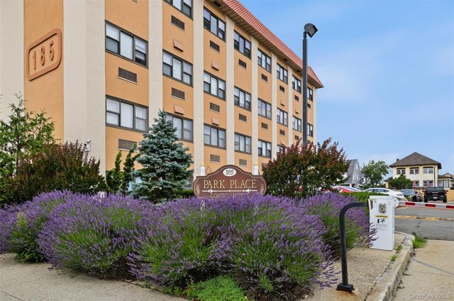 185 W Park Avenue 316, Long Beach, NY 11561