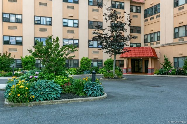185 W Park Avenue 316, Long Beach, NY 11561