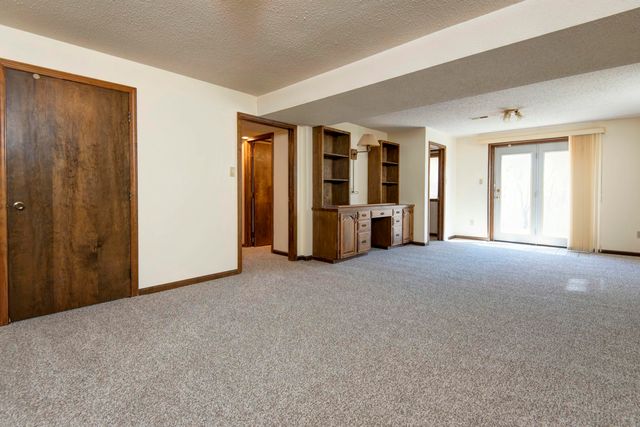 5150 S Tujunga Drive, Springfield, MO 65810