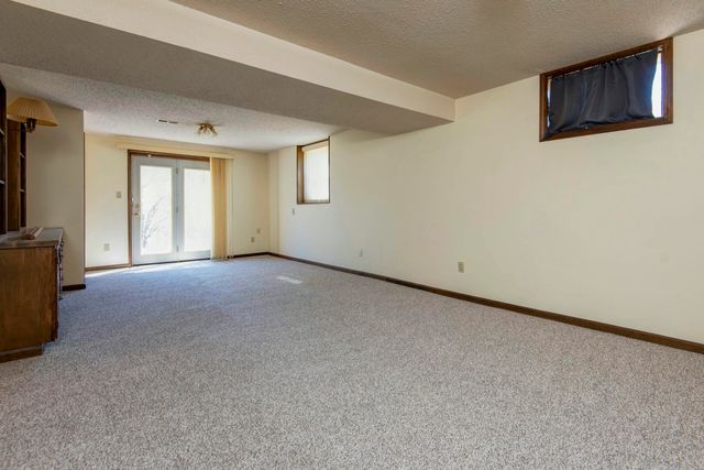 5150 S Tujunga Drive, Springfield, MO 65810