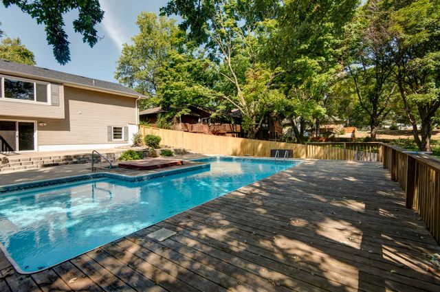 5150 S Tujunga Drive, Springfield, MO 65810