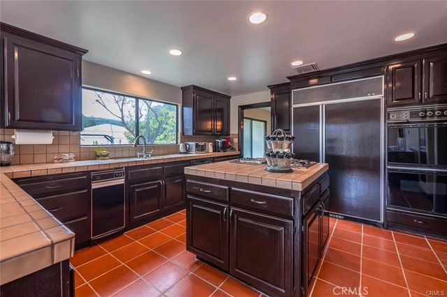 4422 Alta Tupelo, Calabasas, CA 91302