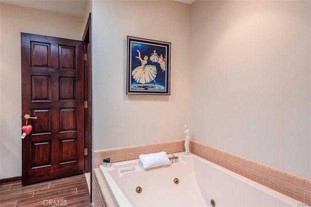 4422 Alta Tupelo, Calabasas, CA 91302