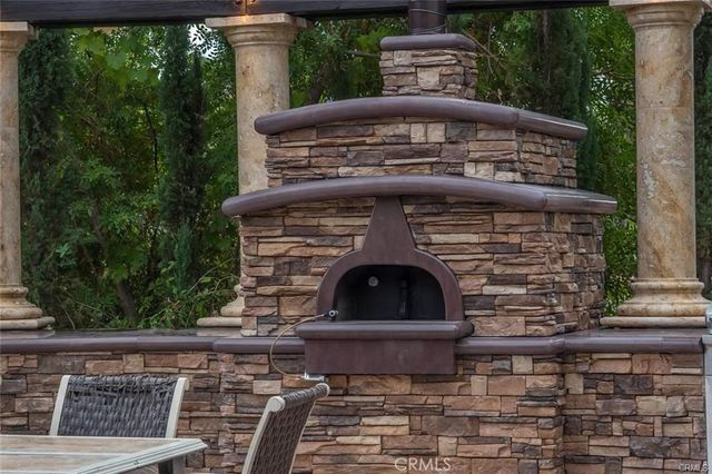 4422 Alta Tupelo, Calabasas, CA 91302