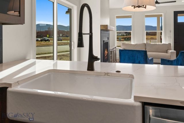 903 Arnold, Bozeman, MT 59715