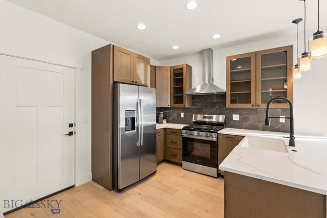 903 Arnold, Bozeman, MT 59715