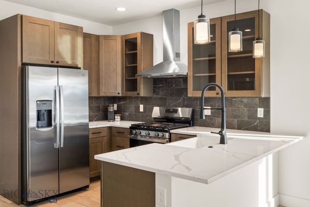 903 Arnold, Bozeman, MT 59715