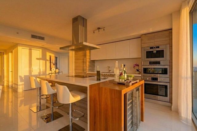 330 Sunny Isles Boulevard 5-1408, Sunny Isles Beach, FL 33160