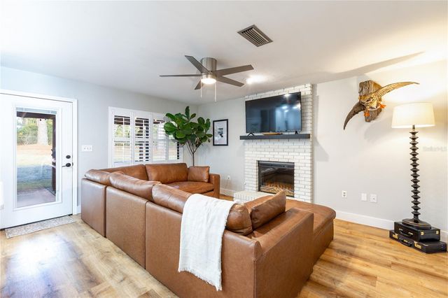 10237 SW 12TH PLACE, Gainesville, FL 32607