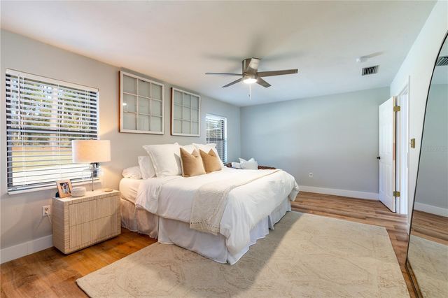 10237 SW 12TH PLACE, Gainesville, FL 32607