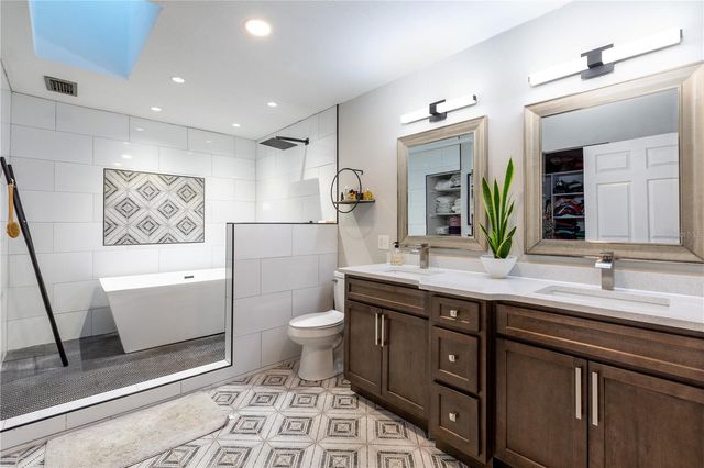 10237 SW 12TH PLACE, Gainesville, FL 32607