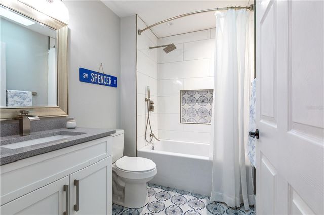 10237 SW 12TH PLACE, Gainesville, FL 32607