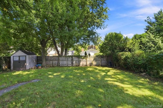 34 Keats Avenue, Hartsdale, NY 10530