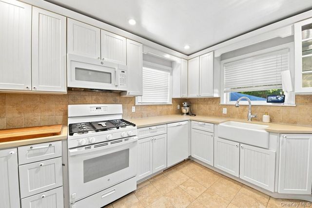 34 Keats Avenue, Hartsdale, NY 10530