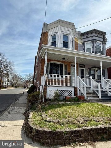 44 E COLLINGS AVE, Collingswood, NJ 08108