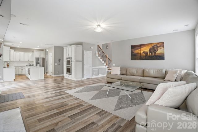 1711 Crestgate Drive, Waxhaw, NC 28173