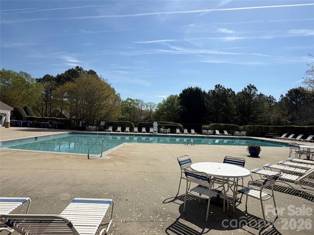 1711 Crestgate Drive, Waxhaw, NC 28173