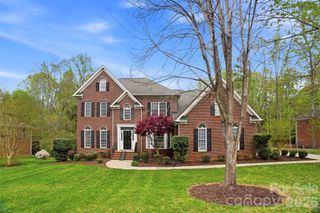 1711 Crestgate Drive, Waxhaw, NC 28173