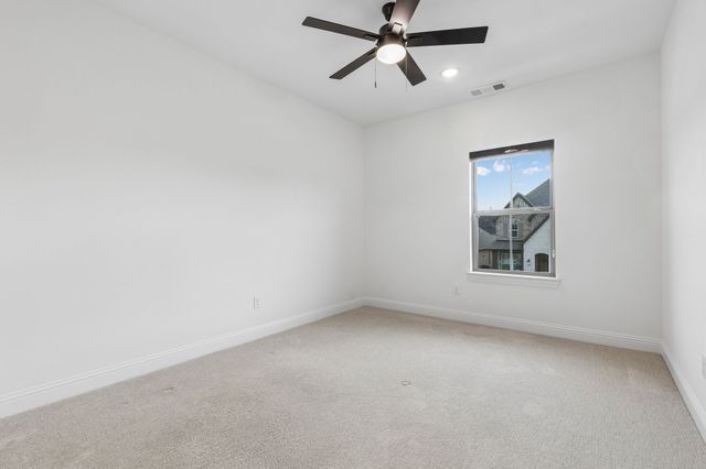 305 Onyx Drive, Northlake, TX 76247