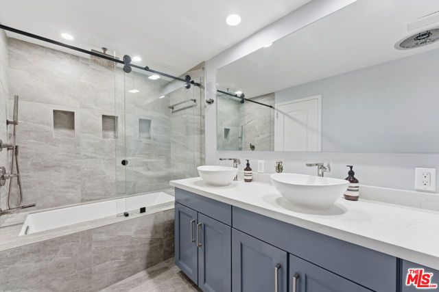 7250 Franklin Avenue 615, Los Angeles, CA 90046