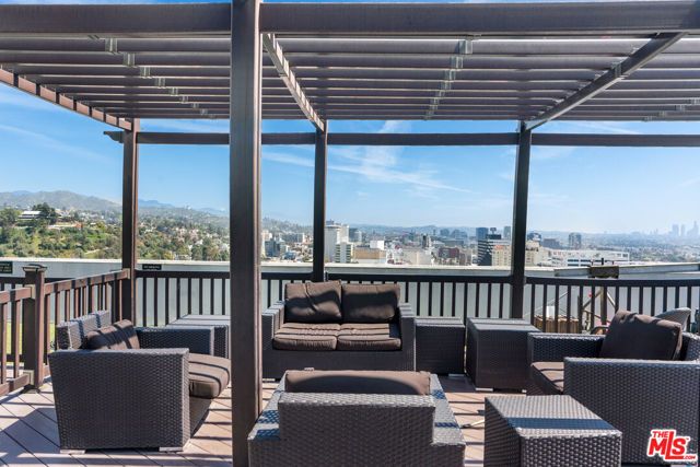 7250 Franklin Avenue 615, Los Angeles, CA 90046