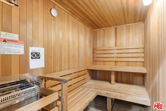 7250 Franklin Avenue 615, Los Angeles, CA 90046