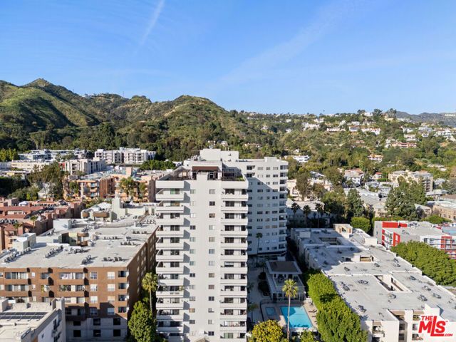 7250 Franklin Avenue 615, Los Angeles, CA 90046