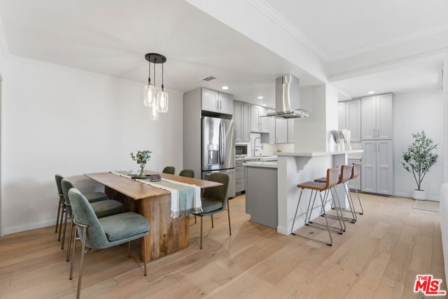 7250 Franklin Avenue 615, Los Angeles, CA 90046