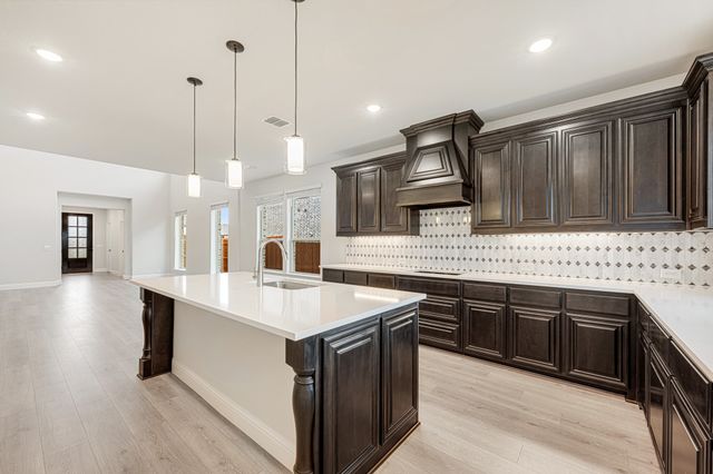 1013 River Oaks Drive, Godley, TX 76044