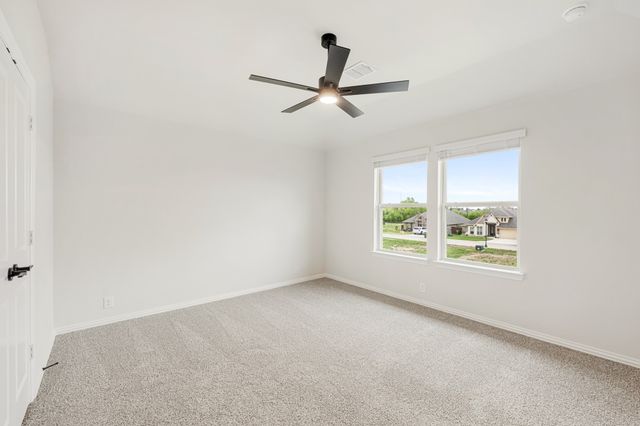 1013 River Oaks Drive, Godley, TX 76044