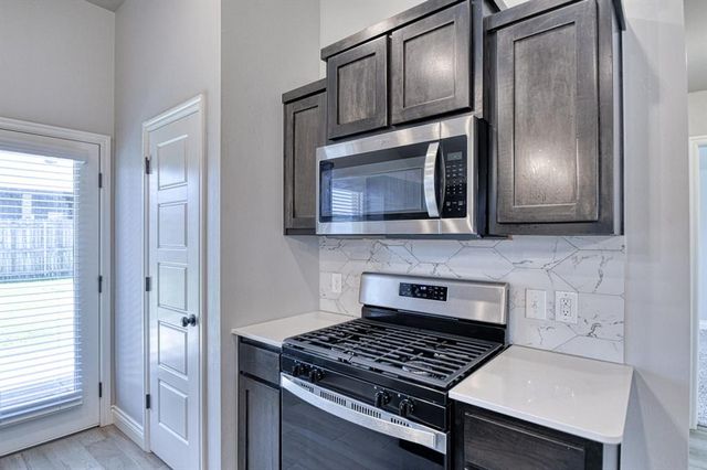 13412 Arrowhead Boulevard, Yukon, OK 73099