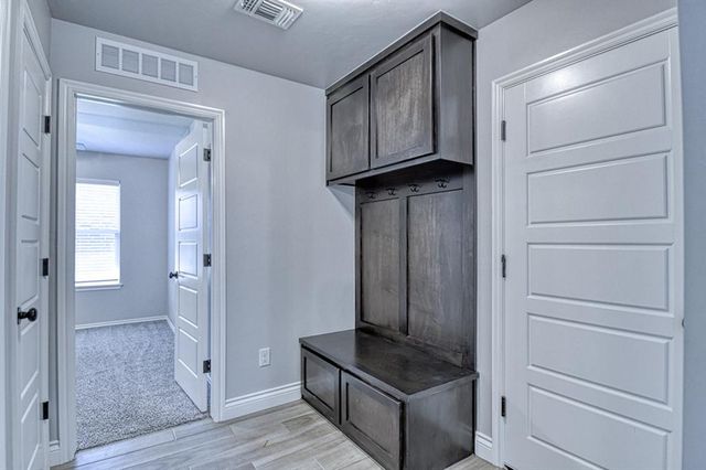 13412 Arrowhead Boulevard, Yukon, OK 73099