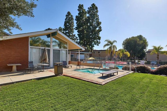 4560 Maple 124, La Mesa, CA 91941