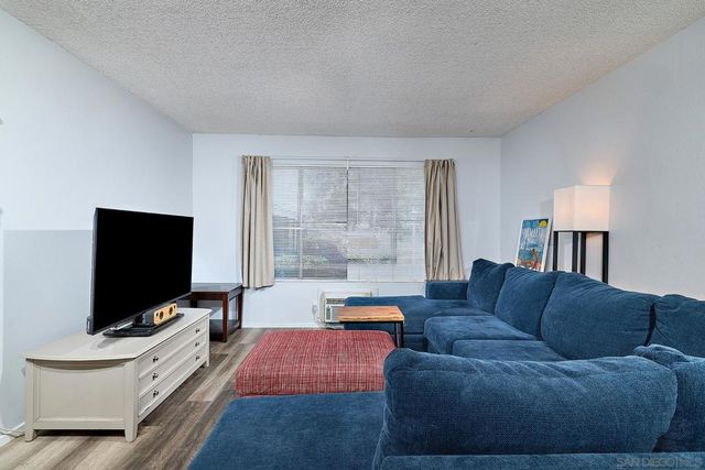 4560 Maple 124, La Mesa, CA 91941