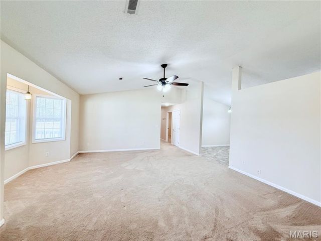 6731 Highway Au, Houston, MO 65483