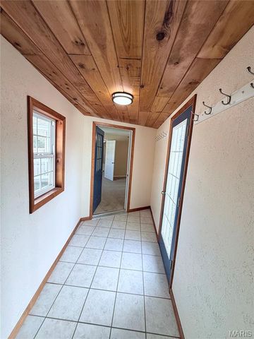 6731 Highway Au, Houston, MO 65483