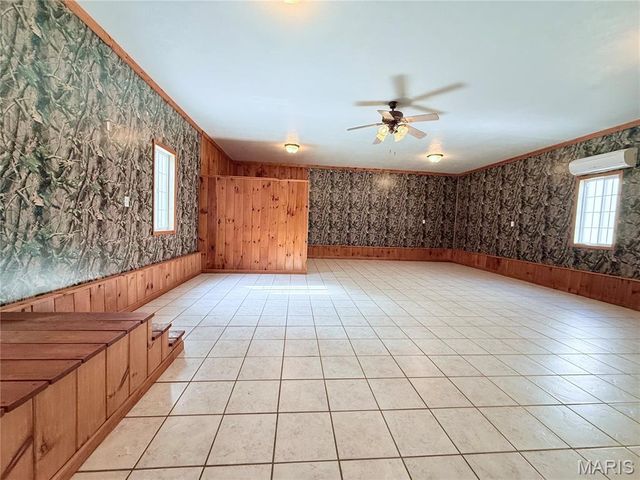 6731 Highway Au, Houston, MO 65483