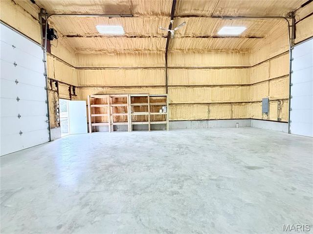 6731 Highway Au, Houston, MO 65483