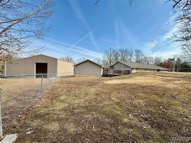 6731 Highway Au, Houston, MO 65483